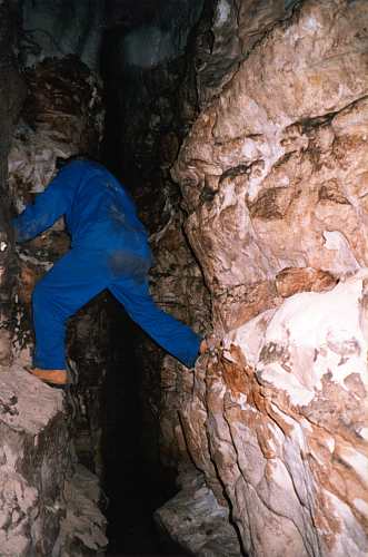 Brad exploring near L passage Main Chamber[PSwart]